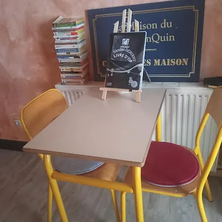 Comme A La Maison *