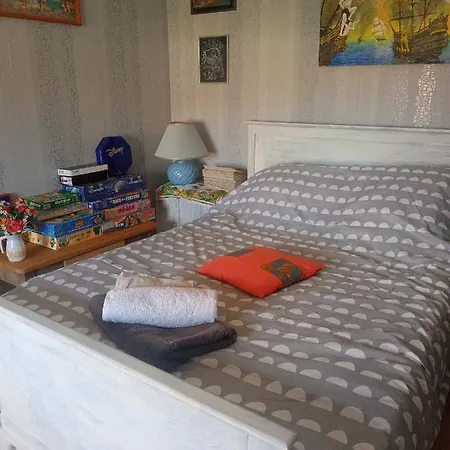 Comme A La Maison
