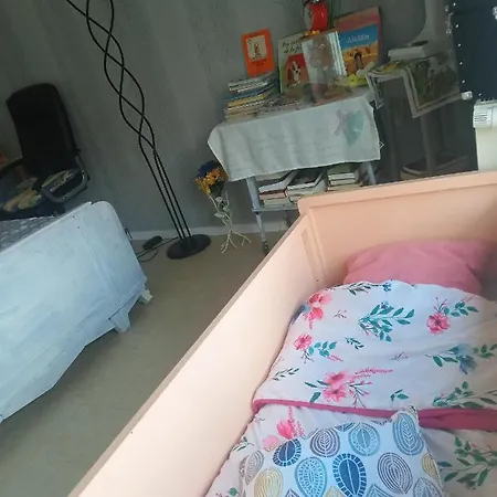 בית אירוח Comme A La Maison *